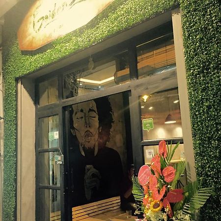 Golden Snake Hostel Hanoi Zewnętrze zdjęcie